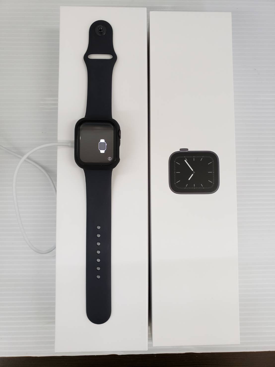Apple / アップル　Apple Watch Series 5  40mm MWX32J/A　状態良好！　買取致しました。 - リサイクルマートは現在冷蔵庫の買取、家具の買取強化中です！お気軽にお問い合わせください。