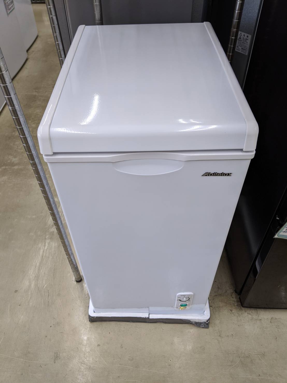 【Abitelax/アビテラックス 60L冷凍庫 2018年製 ACF-603C】を買取致しました。 - リサイクルマートは現在冷蔵庫の買取、家具の買取強化中です！お気軽にお問い合わせください。