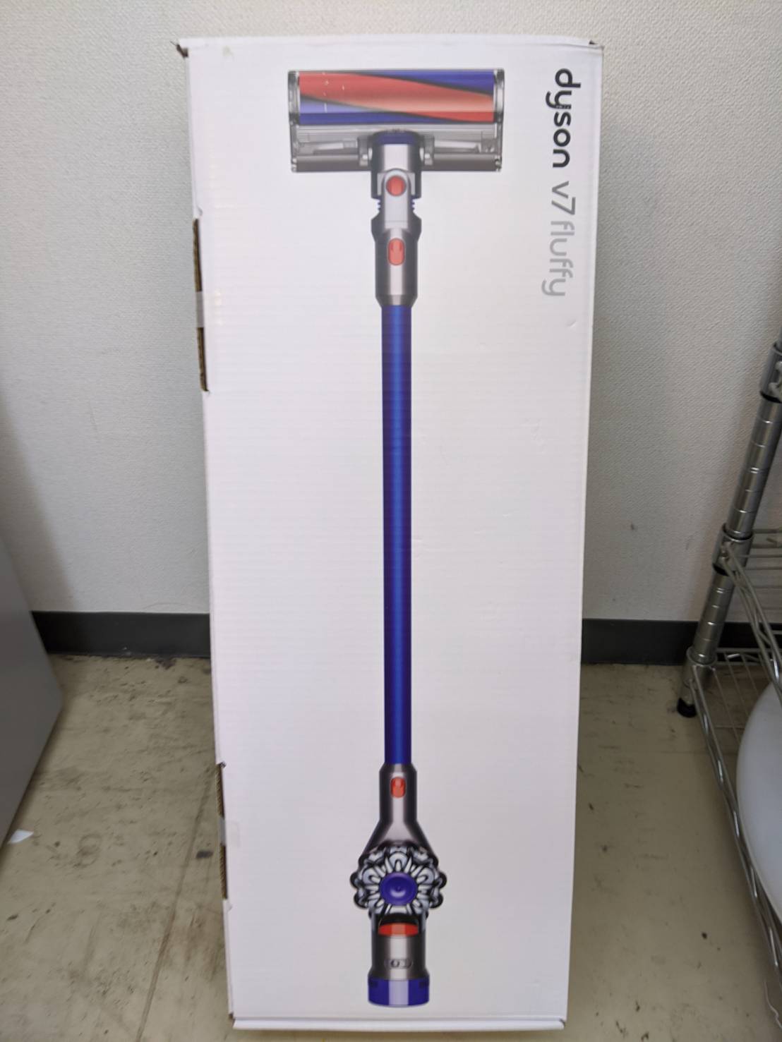 「吸引力が変わらない」でおなじみの【ダイソン/Dyson　スティッククリーナー　V7　FUFFY】を買取致しました。 - リサイクルマートは現在冷蔵庫の買取、家具の買取強化中です！お気軽にお問い合わせください。