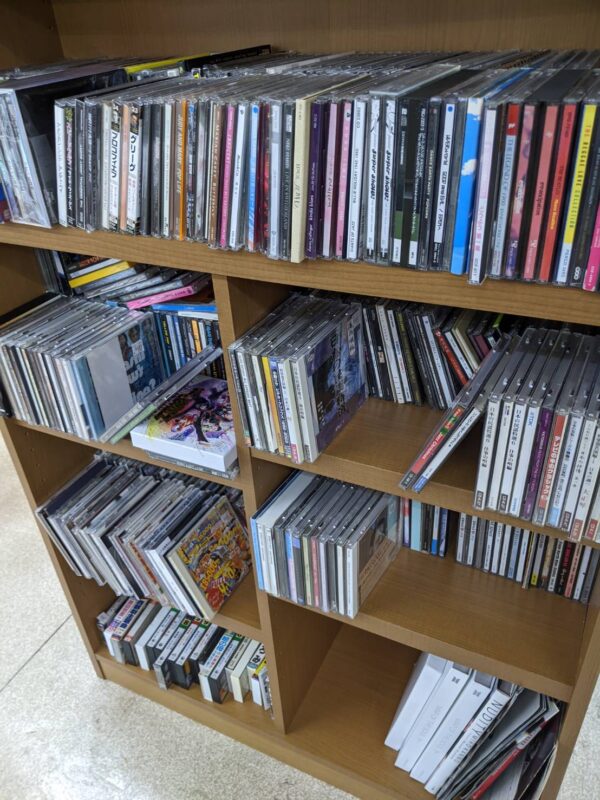 【レコード・CD】【洋楽・邦楽】買取致します！！ - リサイクルマートは現在冷蔵庫の買取、家具の買取強化中です！お気軽にお問い合わせください。