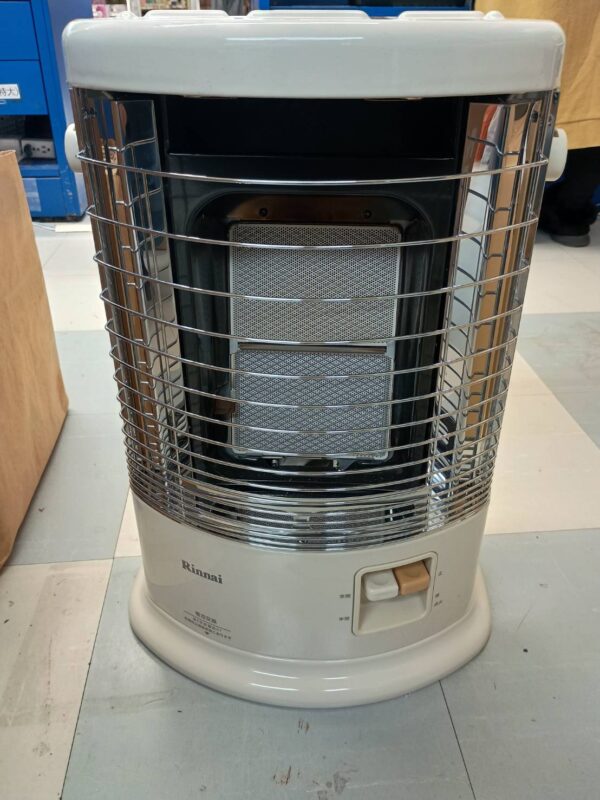 【買取実績】リンナイ Rinnai 2019年製 R-852PMS3-401 ガス赤外線ストーブを高価買取しました！｜リサイクルマート フェスタ春日店 - リサイクルマートは現在冷蔵庫の買取、家具の買取強化中です！お気軽にお問い合わせください。