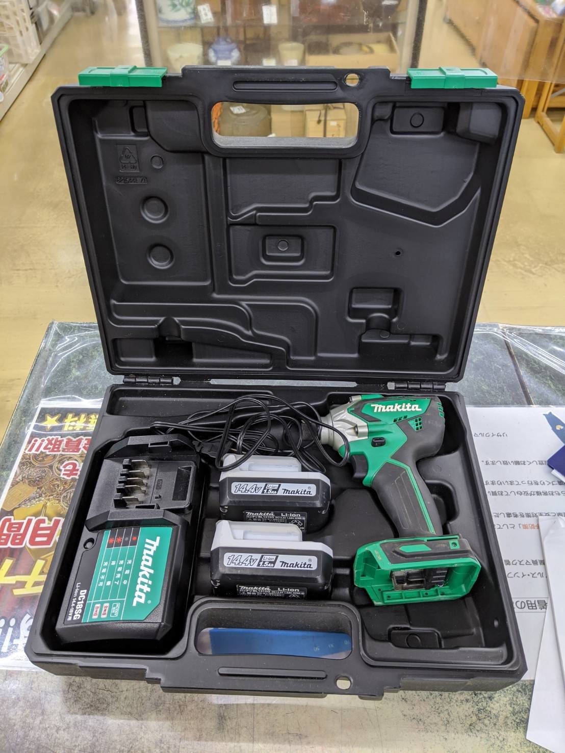 makita 充電式インパクトドライバ　MTD001D　買取致しました!! - リサイクルマートは現在冷蔵庫の買取、家具の買取強化中です！お気軽にお問い合わせください。