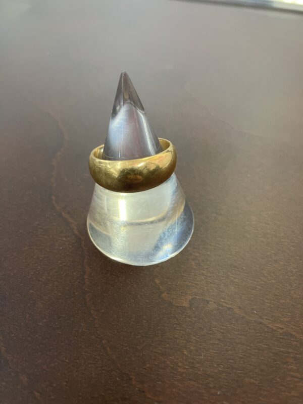 【金高騰！】大野城市でK18リングを10万円超えで高価買取！査定のポイントをご紹介 - リサイクルマートは現在冷蔵庫の買取、家具の買取強化中です！お気軽にお問い合わせください。