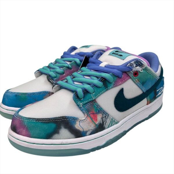 NIKE ナイキ HF6061-400 SB DUNK LOW OG QS “FUTURA” の買取価格をご紹介♪ 高く売る為には…【春日店】 - リサイクルマートは現在冷蔵庫の買取、家具の買取強化中です！お気軽にお問い合わせください。