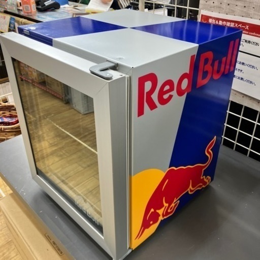 【Red Bull レッドブル 冷蔵ショーケース 冷蔵庫 17.5L】買取致しました！ - リサイクルマートは現在冷蔵庫の買取、家具の買取強化中です！お気軽にお問い合わせください。
