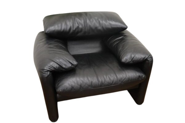 【買取事例】Cassina マラルンガ ソファ 買取 福岡市 - リサイクルマートは現在冷蔵庫の買取、家具の買取強化中です！お気軽にお問い合わせください。