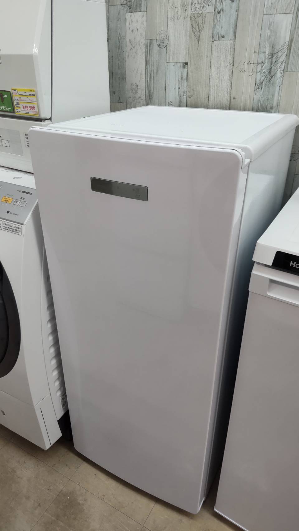 【Haier ハイアール 138L 冷凍庫 2021年製 JF-NUF138B スリムボディ】を買取りさせて頂きました！⭐福岡市 早良区 リサイクルショップ リサイクルマート原店⭐ - リサイクルマートは現在冷蔵庫の買取、家具の買取強化中です！お気軽にお問い合わせください。