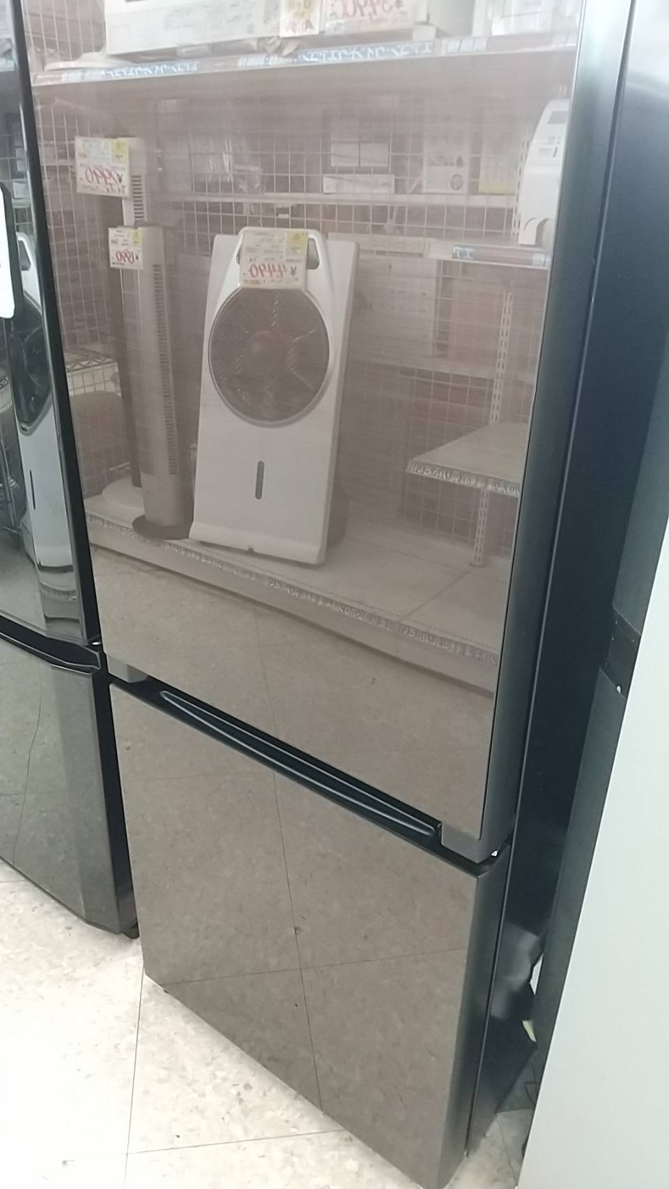 【美品！！ Hisense ハイセンス 154L冷蔵庫 2019年製 HR-G1501】 - リサイクルマートは現在冷蔵庫の買取、家具の買取強化中です！お気軽にお問い合わせください。