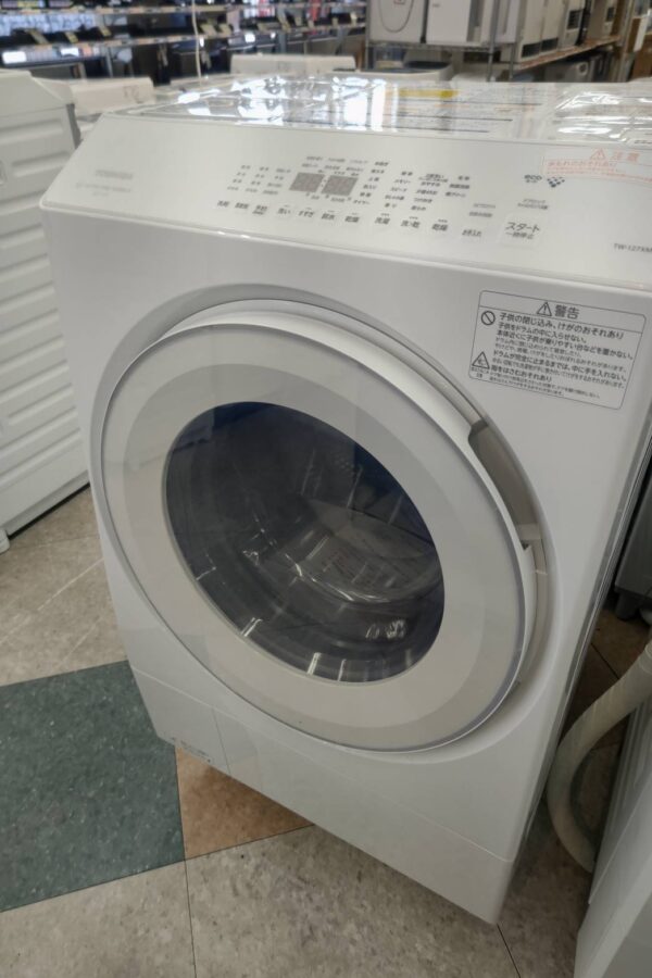【ドラム式洗濯乾燥機 グランホワイト TW-127XM2L-W [洗濯12.0kg /乾燥7.0kg /ヒートポンプ乾燥 】お買取させて頂きました！！ - リサイクルマートは現在冷蔵庫の買取、家具の買取強化中です！お気軽にお問い合わせください。