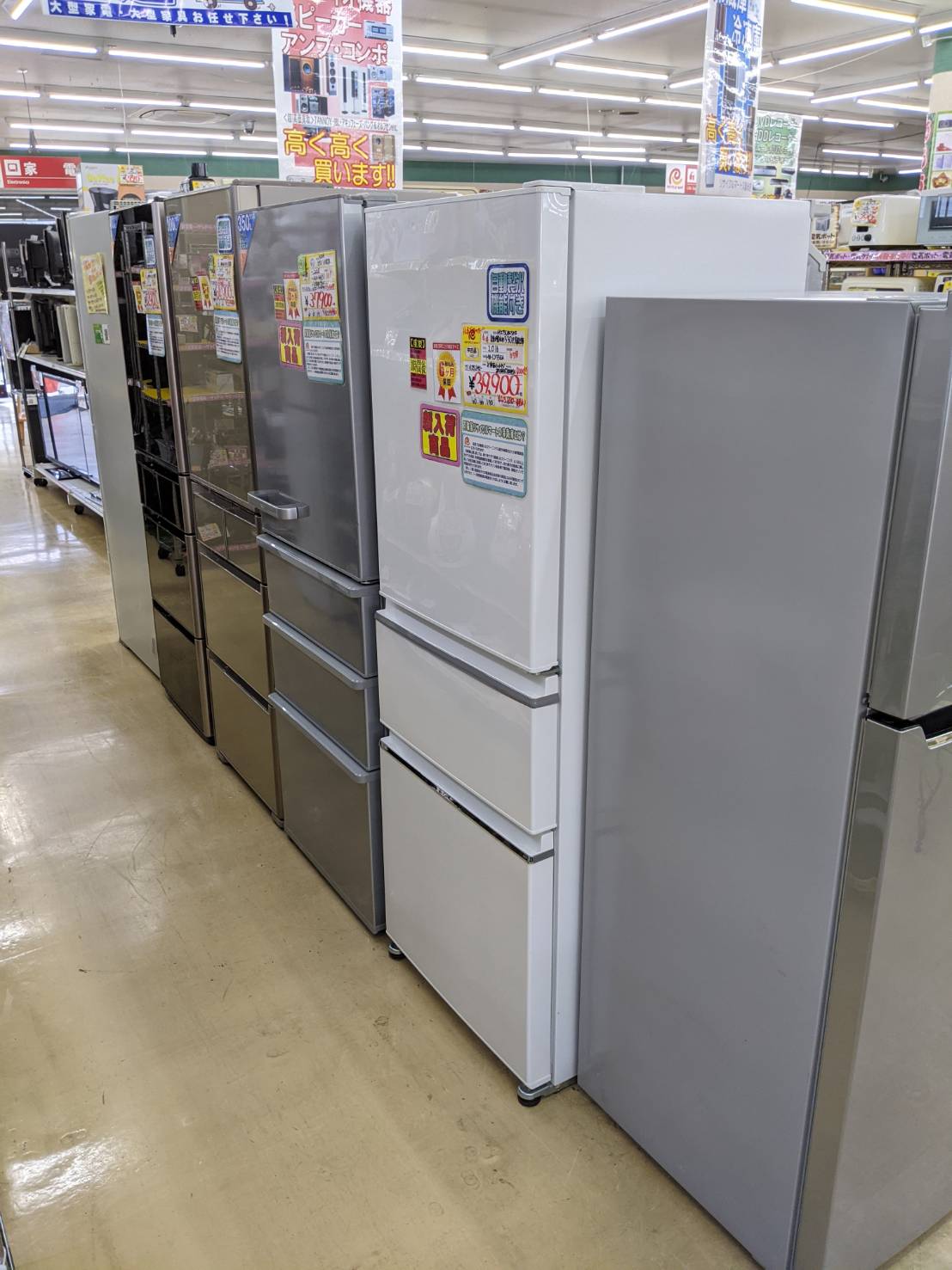 ファミリータイプ冷蔵庫、大型冷蔵庫、高価買取り致します!!