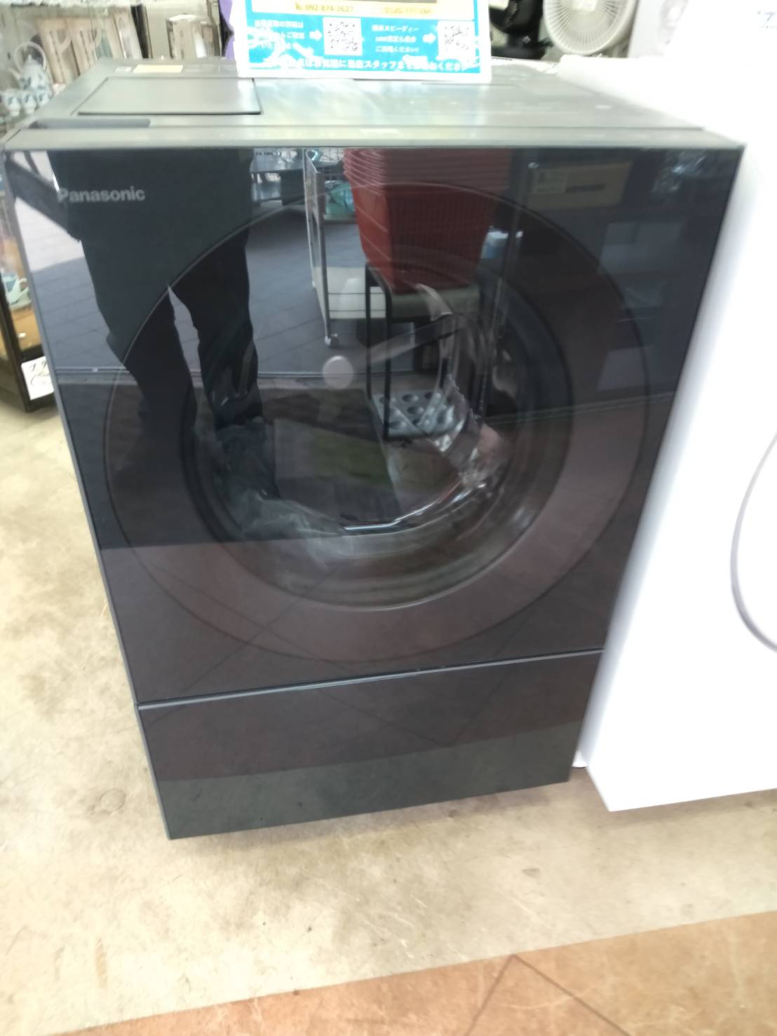 【2022年製 Panasonic Cuble 10kg/5kg ドラム式洗濯乾燥機 NA-VG2600R 日本製】をお買取りさせて頂きました!! - リサイクルマートは現在冷蔵庫の買取、家具の買取強化中です！お気軽にお問い合わせください。