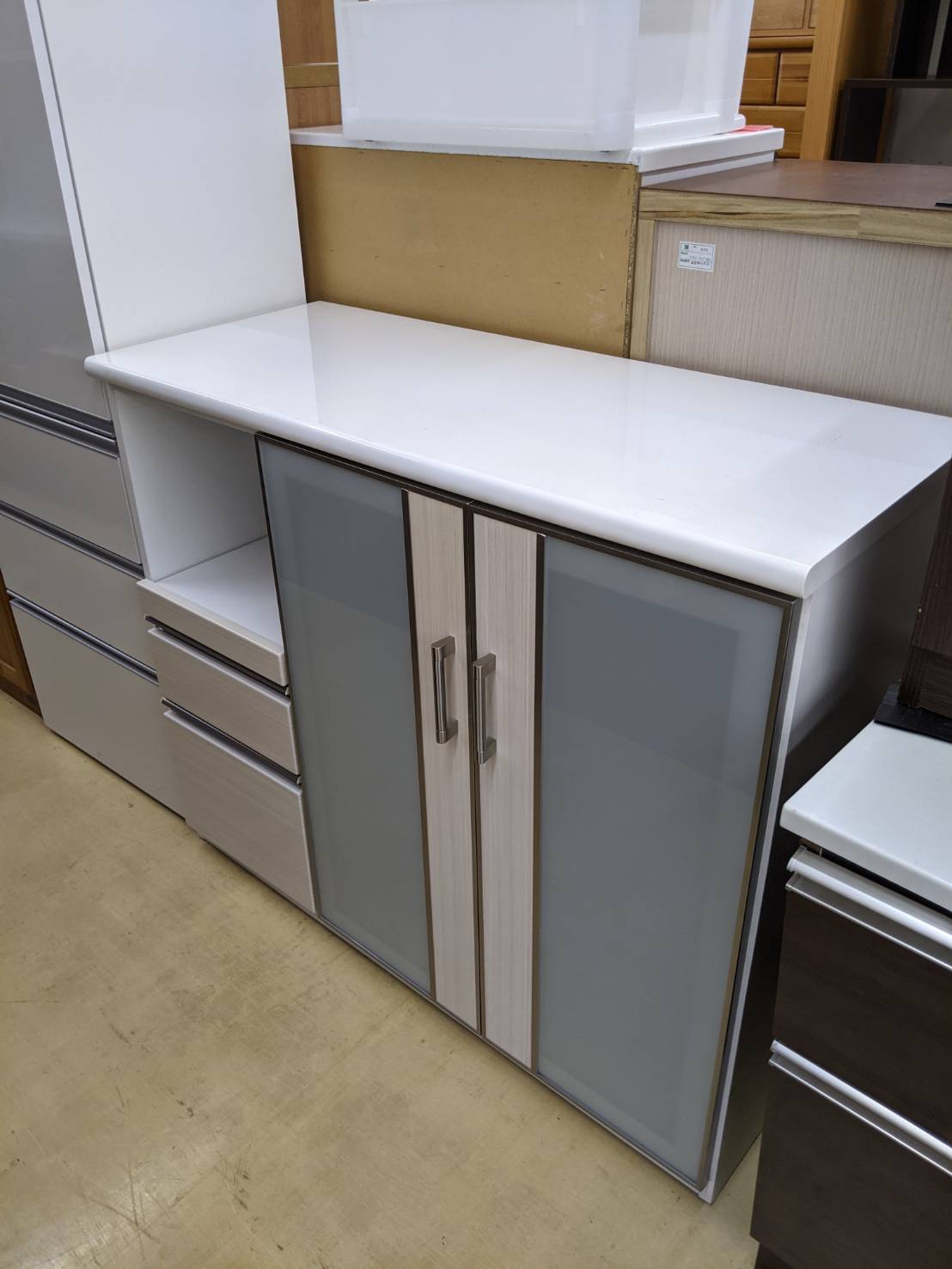 NITORI　／　ニトリ　キッチンボード　買取致しました!! - リサイクルマートは現在冷蔵庫の買取、家具の買取強化中です！お気軽にお問い合わせください。