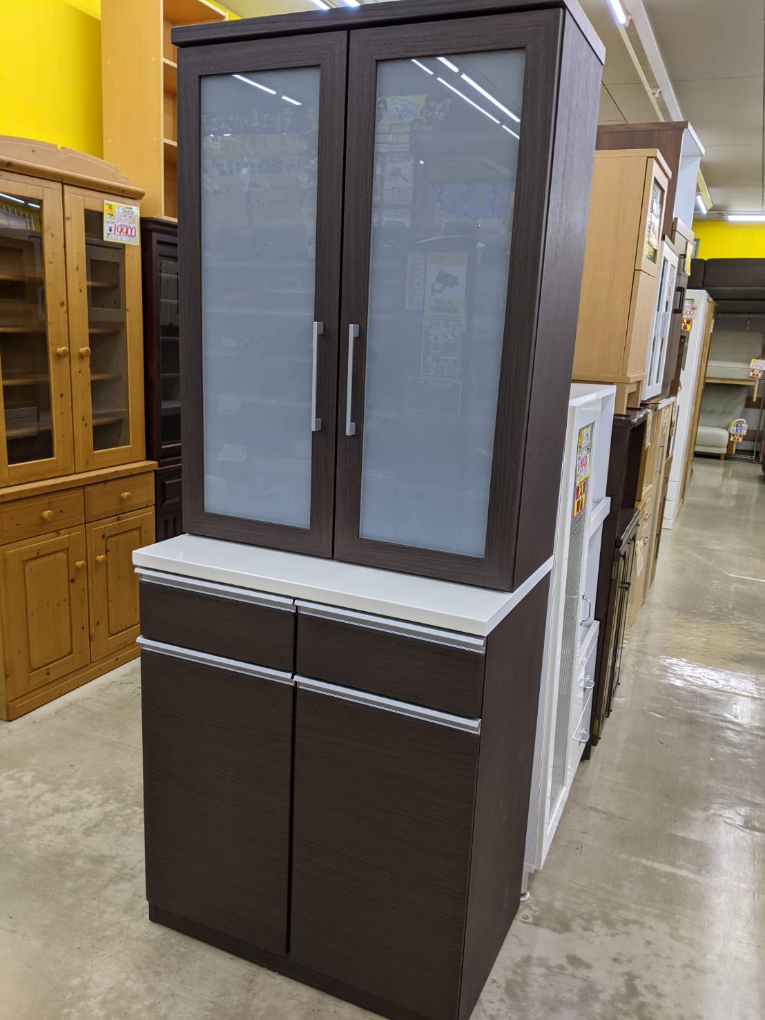 【ニトリ NITORI 2面食器棚 レンジボード クリスナ 80DB-DBR 80×51×200cm】 - リサイクルマートは現在冷蔵庫の買取、家具の買取強化中です！お気軽にお問い合わせください。