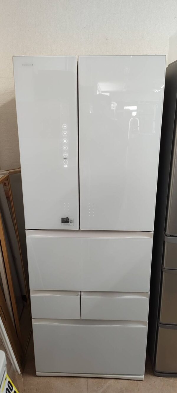 【買取速報！】東芝 6ドア冷蔵庫 GR-H560FV（2015年製）が入荷しました！🧊✨ - リサイクルマートは現在冷蔵庫の買取、家具の買取強化中です！お気軽にお問い合わせください。