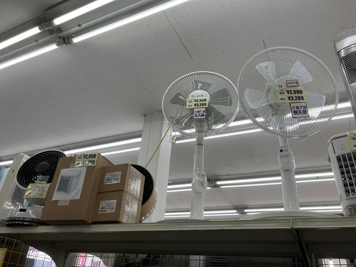 【扇風機/サーキュレータ】夏物家電の買取・販売しております！【エアコン/除湿器】 - リサイクルマートは現在冷蔵庫の買取、家具の買取強化中です！お気軽にお問い合わせください。