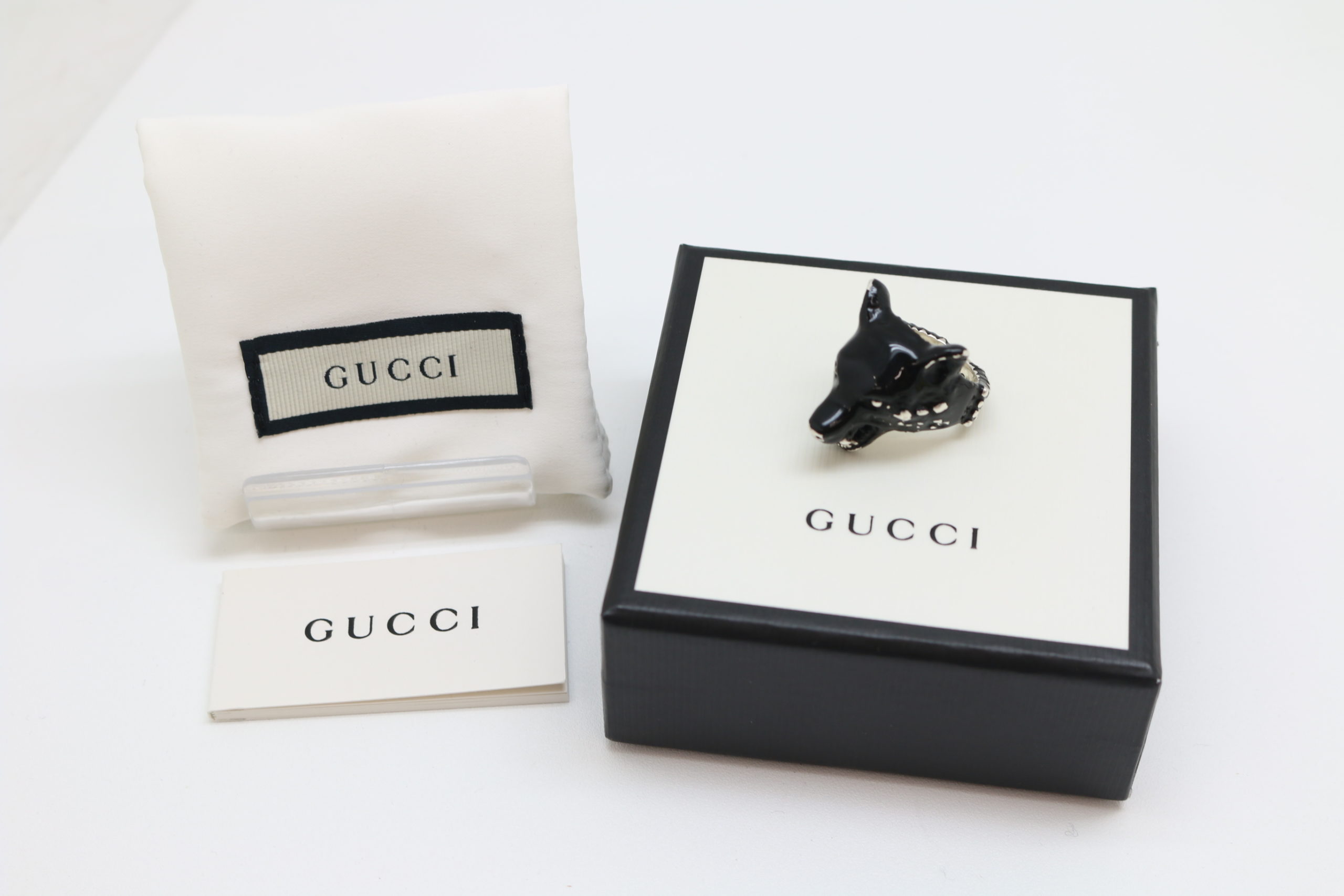 GUCCI/グッチ アンガーフォレスト ウルフヘッド リング シルバー 925 エナメル 15号 指輪 ブラック を買取させて頂きました！！ - リサイクルマートは現在冷蔵庫の買取、家具の買取強化中です！お気軽にお問い合わせください。