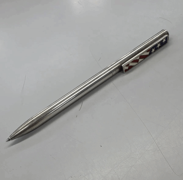 Tiffany&co ティファニー SILVER925 アメリカ国旗 ツイスト式ボールペン　お買取させて頂きました！！リサイクルマート春日店 - リサイクルマートは現在冷蔵庫の買取、家具の買取強化中です！お気軽にお問い合わせください。