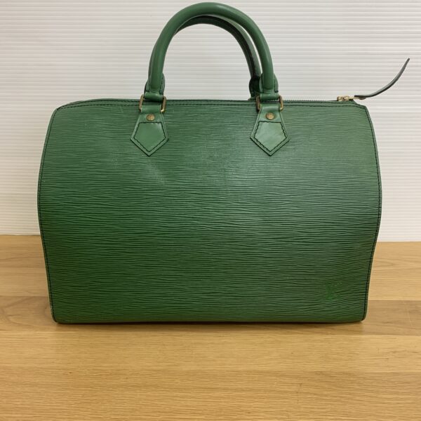 【ルイ・ヴィトン】40年前の名品！エピ スピーディ30 ボルネオグリーンをお買取りしました - リサイクルマートは現在冷蔵庫の買取、家具の買取強化中です！お気軽にお問い合わせください。