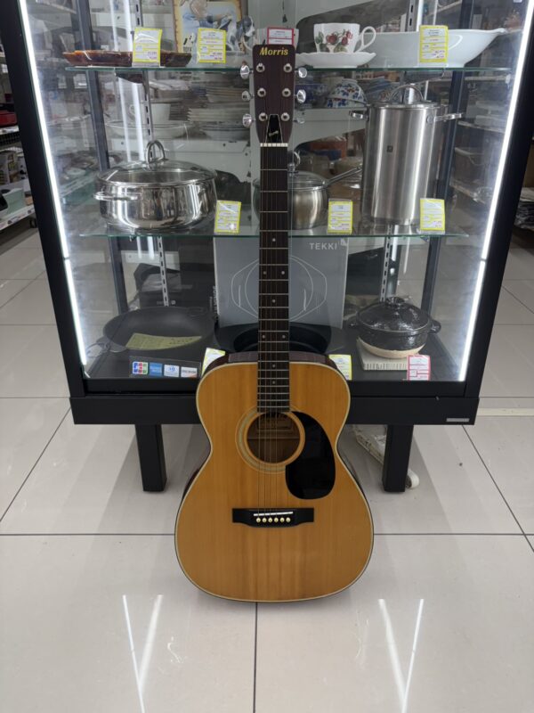 【Morris/アコースティックギター/アコギ/F-15】をお買取致しました！！ - リサイクルマートは現在冷蔵庫の買取、家具の買取強化中です！お気軽にお問い合わせください。