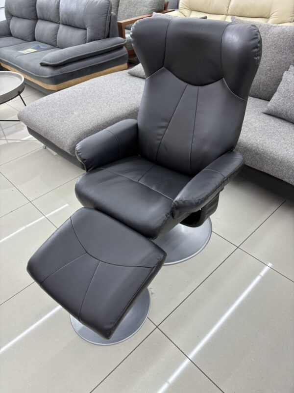 【NITORI/1Pリクライニングソファ/ブラック/フェイクレザー/中古品】をお買取致しました！！ - リサイクルマートは現在冷蔵庫の買取、家具の買取強化中です！お気軽にお問い合わせください。