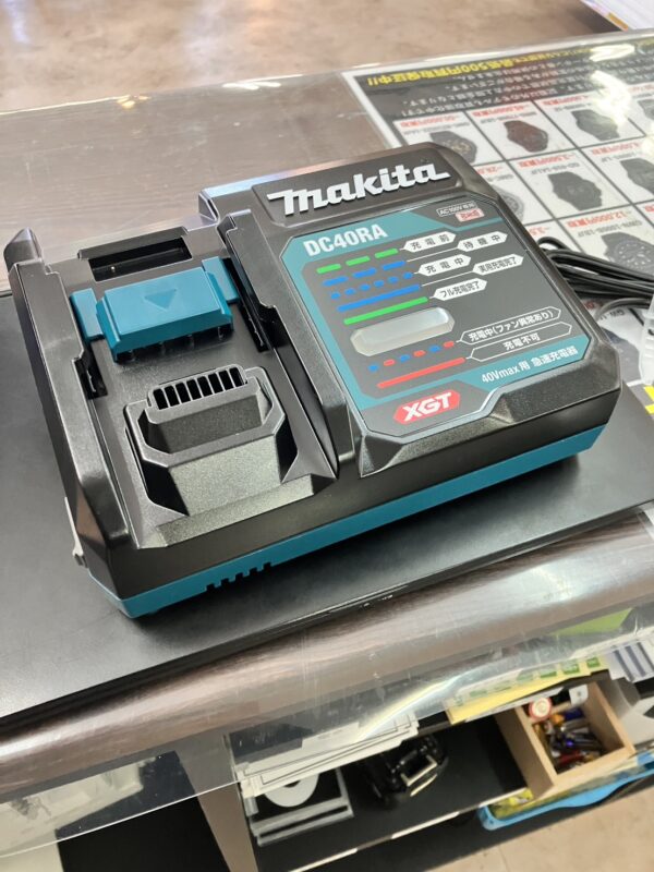「makita　マキタ　急速充電器　DC40RA」を買取させていただきました！🎉 - リサイクルマートは現在冷蔵庫の買取、家具の買取強化中です！お気軽にお問い合わせください。