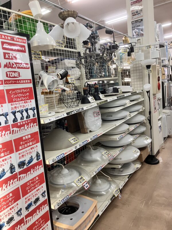 【売場パワーアップ！】照明器具コーナーを増設しました！オシャレなライトで理想のお部屋作り💡✨