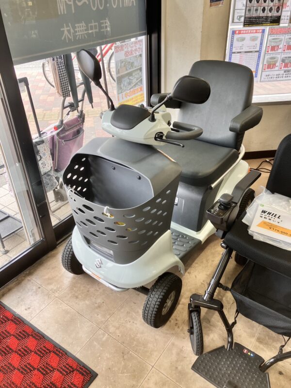 【SUZUKi スズキ　セニアカー　ET4D9　2020年製】をお買取致しました！！ - リサイクルマートは現在冷蔵庫の買取、家具の買取強化中です！お気軽にお問い合わせください。