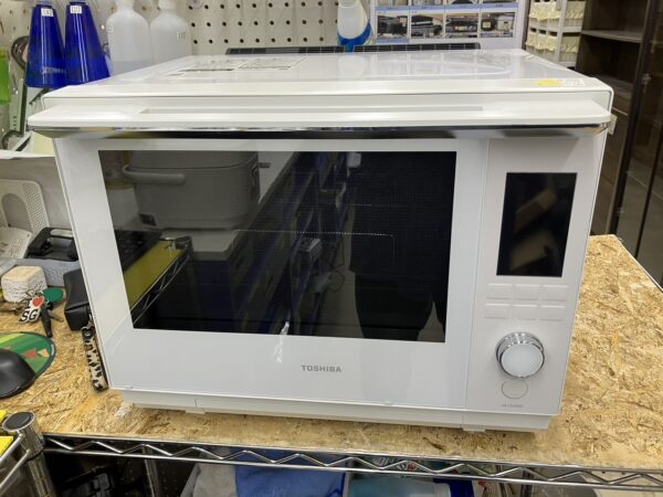 TOSHIBA オーブンレンジ ER-YD3000 2023年製 をお買取りいたしました。 - リサイクルマートは現在冷蔵庫の買取、家具の買取強化中です！お気軽にお問い合わせください。