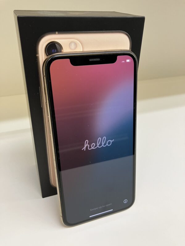 【iPhone 11 Pro Gold 64GB MWC52J/A】をお買取りいたしました。 - リサイクルマートは現在冷蔵庫の買取、家具の買取強化中です！お気軽にお問い合わせください。