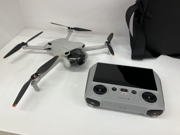 【4K HDR ドローン DJI MINI3 MT3PD】をお買取りいたしました。 - リサイクルマートは現在冷蔵庫の買取、家具の買取強化中です！お気軽にお問い合わせください。