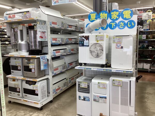 まだ暑いけど…リサイクルマート片江は冬物家電はじめました♪【残暑を乗り切る夏物家電もありますよ♪】