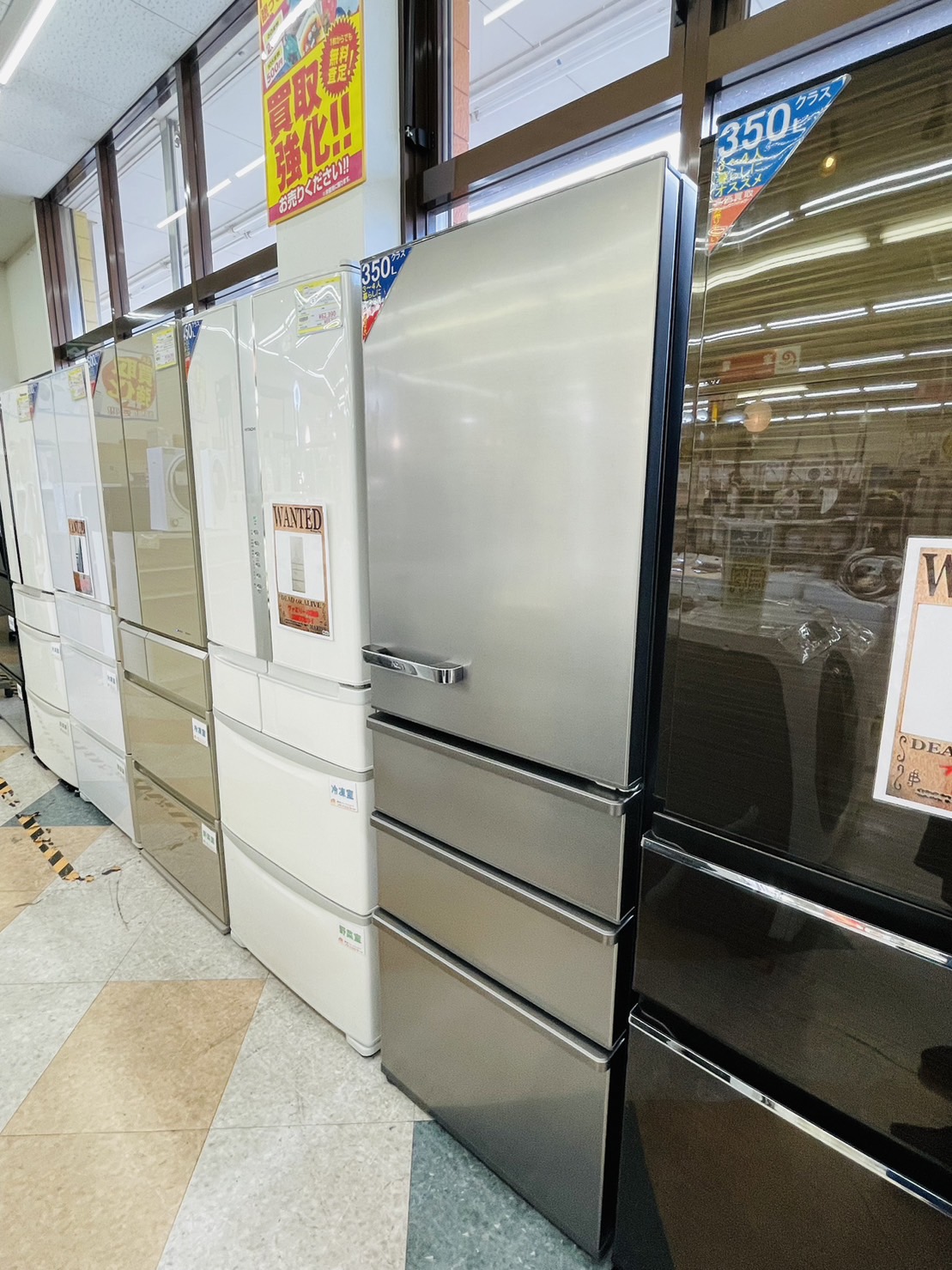 【HITACHI(日立) / 265L冷蔵庫 / R-27RV / 2022年 / スリムタイプ / シャンパンカラ―】買取させて頂きました!! - リサイクルマートは現在冷蔵庫の買取、家具の買取強化中です！お気軽にお問い合わせください。