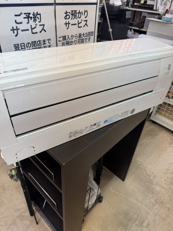 【MITSUBISHI　三菱　5.6kwルームエアコン　SRK5621T2-W　2022年製】をお買取致しました！！ - リサイクルマートは現在冷蔵庫の買取、家具の買取強化中です！お気軽にお問い合わせください。