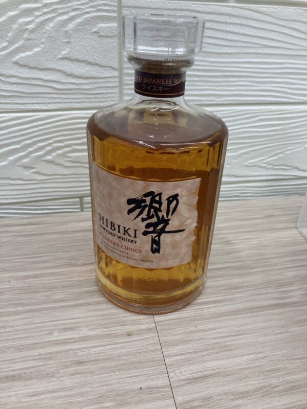 【SUNTORY/サントリー/響/ウイスキー/700ml/BLENDER’S　CHOICE】をお買取致しました！！ - リサイクルマートは現在冷蔵庫の買取、家具の買取強化中です！お気軽にお問い合わせください。