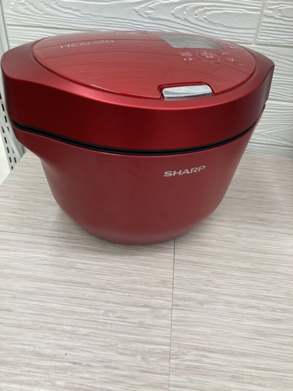 【SHARP/ シャープ/水なし自動調理鍋/ ２０２２年製 /KN-HW24G-R】をお買取致しました！！ - リサイクルマートは現在冷蔵庫の買取、家具の買取強化中です！お気軽にお問い合わせください。