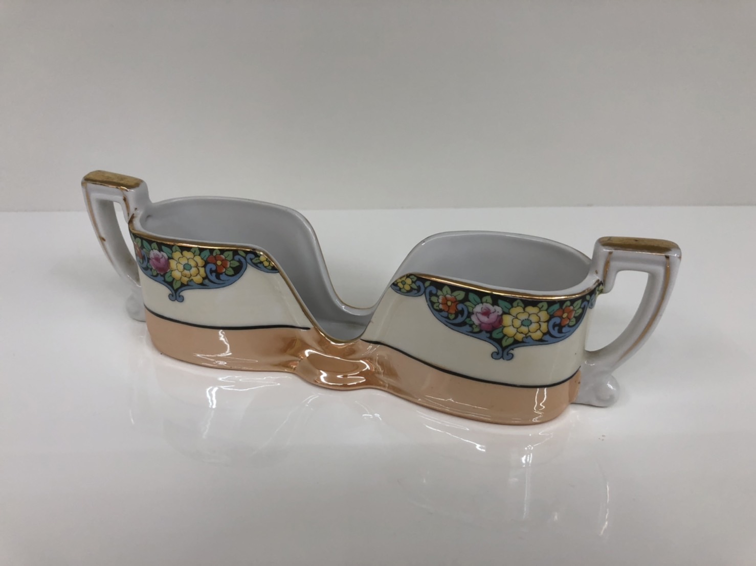 【ノリタケ Noritake スプーンホルダー 】をお買取りさせて頂きました!! - リサイクルマートは現在冷蔵庫の買取、家具の買取強化中です！お気軽にお問い合わせください。