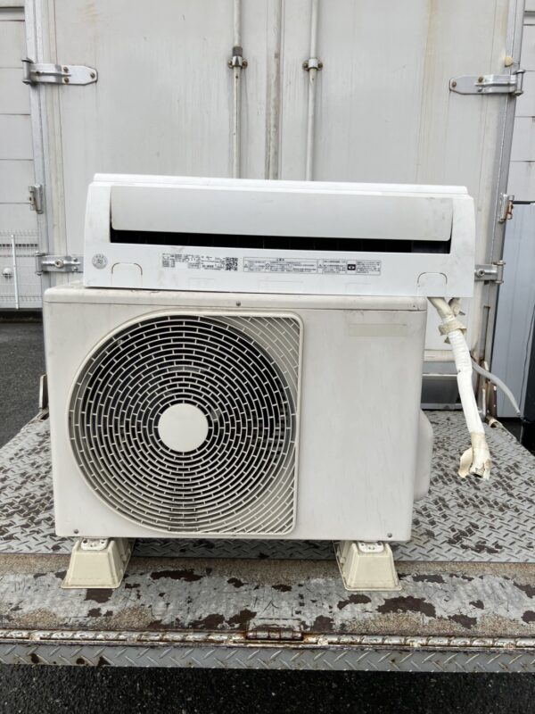 福岡市中央区 夏本番直前！ エアコン買取強化中！ TOSHIBAエアコンお買取りいたしました！ - リサイクルマートは現在冷蔵庫の買取、家具の買取強化中です！お気軽にお問い合わせください。