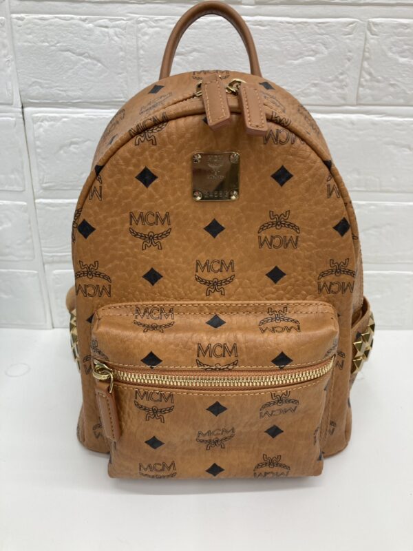 🎒福岡市西区【買取実績】MCM STARK（スターク）サイドスタッズ バックパックを高価買取いたしました🎒 - リサイクルマートは現在冷蔵庫の買取、家具の買取強化中です！お気軽にお問い合わせください。