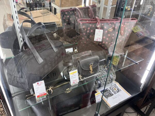 CHANEL シャネル COACH コーチ SAINT LAURENT サンローラン ブランド品買取 福岡