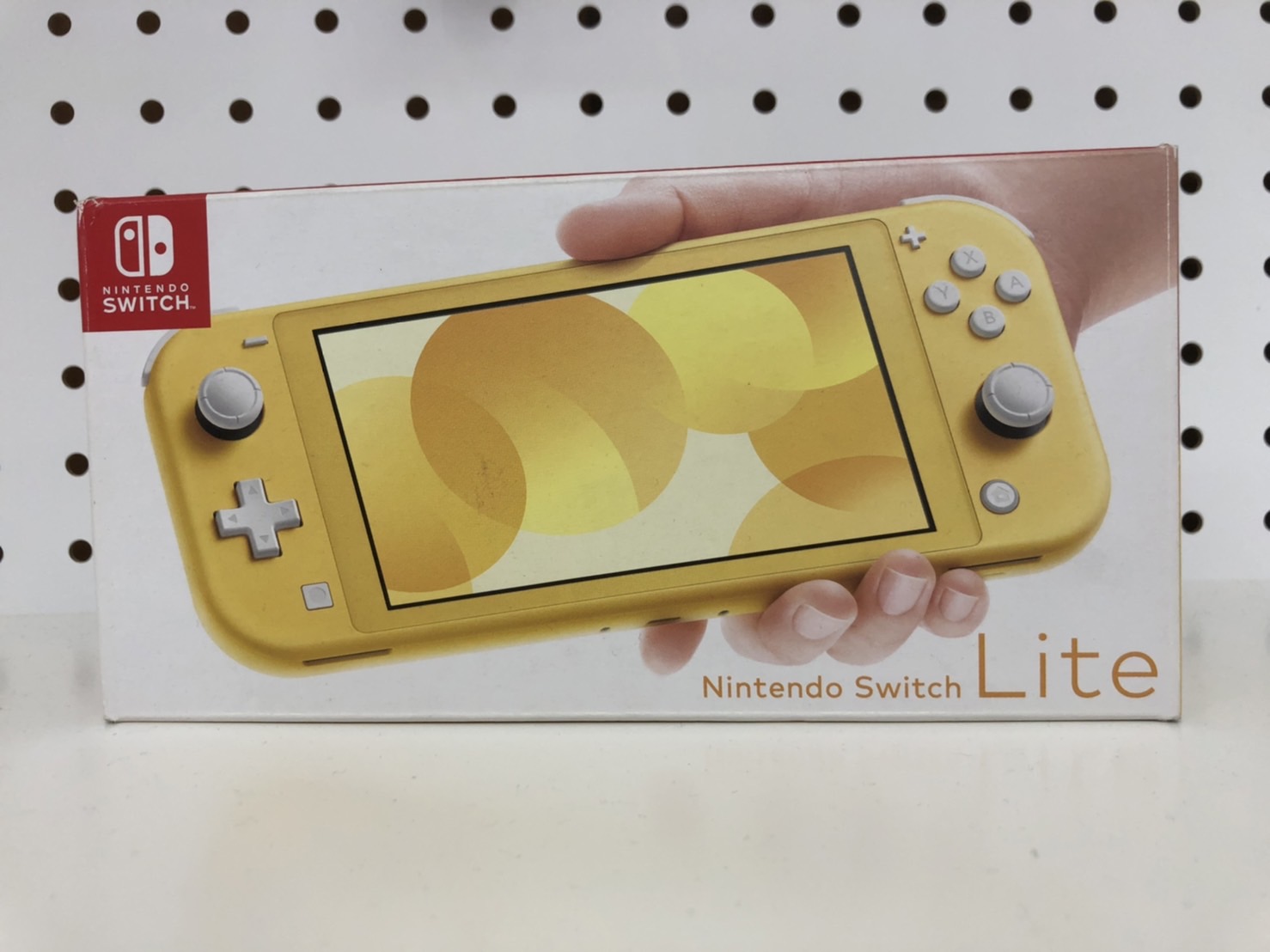 ★美品★ 任天堂 Nintendo Nintendo Switch Lite イエロー をお買取りさせて頂きました!! - リサイクルマートは現在冷蔵庫の買取、家具の買取強化中です！お気軽にお問い合わせください。