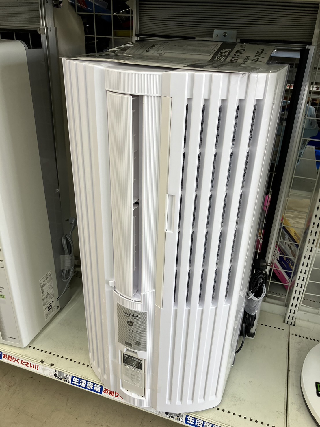 【TOYOTOMI 1.8Kw ウインドウエアコン TIW-A180K トヨトミ 窓用エアコン クーラー】を買取いたしました！ - リサイクルマートは現在冷蔵庫の買取、家具の買取強化中です！お気軽にお問い合わせください。
