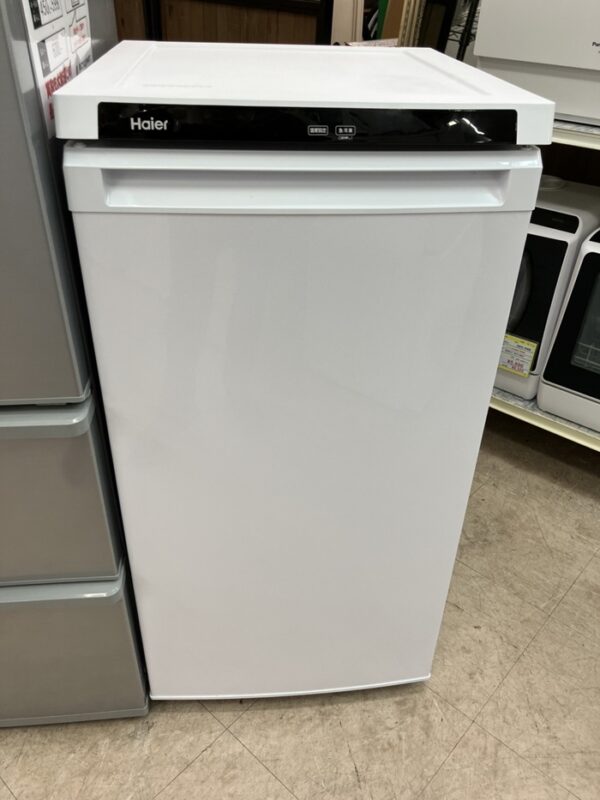 【買取速報！】ハイアール前開き式冷凍庫JF-NU102、高価買取しました！ - リサイクルマートは現在冷蔵庫の買取、家具の買取強化中です！お気軽にお問い合わせください。