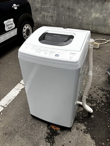 今回は【ＨITACHI 5㎏ 全自動洗濯機 NW-50E  日立 2020年製 単身用スリムサイズ】をお買取致しました！！ - リサイクルマートは現在冷蔵庫の買取、家具の買取強化中です！お気軽にお問い合わせください。
