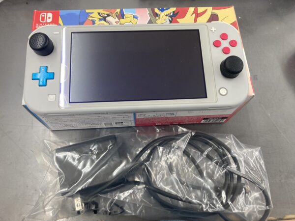 【Nintendo/任天堂 🎮 Nintendo Switch Lite /任天堂スイッチライト🎮ザシアン・ザマゼンタ】をお買取致しました！！ - リサイクルマートは現在冷蔵庫の買取、家具の買取強化中です！お気軽にお問い合わせください。