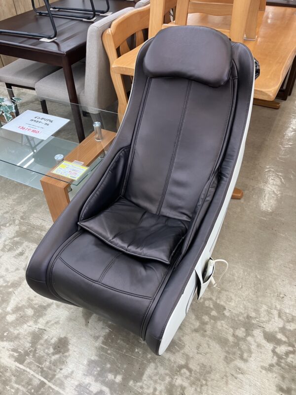【SYNCA　マッサージチェア　コンパクトマッサージチェア】買取致しました！ - リサイクルマートは現在冷蔵庫の買取、家具の買取強化中です！お気軽にお問い合わせください。