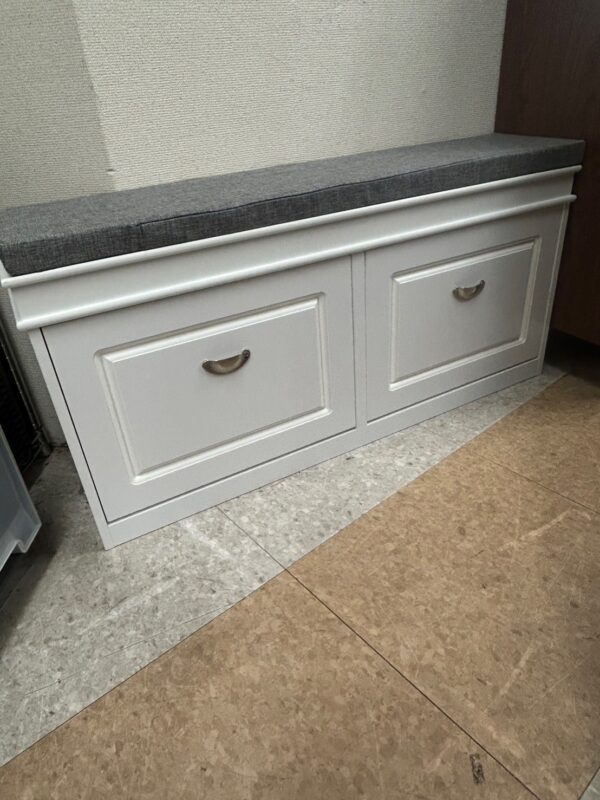 【✨玄関が整う一台二役✨ SoBuy シューズラック付きベンチ 👟 奥行24cm超スリム設計 】お買取りさせて頂きました！！ - リサイクルマートは現在冷蔵庫の買取、家具の買取強化中です！お気軽にお問い合わせください。