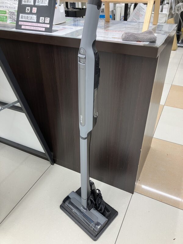 【Shark/シャーク/コードレススティッククリーナー/CS100JGR/EVOPOWER SYSTEM】をお買取致しました！！ - リサイクルマートは現在冷蔵庫の買取、家具の買取強化中です！お気軽にお問い合わせください。