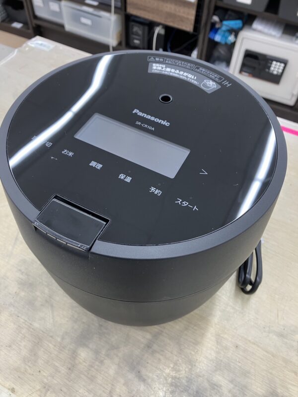 【Panasonic/パナソニック/5合炊き/圧力IH炊飯器/2023年製/SR-CR10A】をお買取致しました！！ - リサイクルマートは現在冷蔵庫の買取、家具の買取強化中です！お気軽にお問い合わせください。