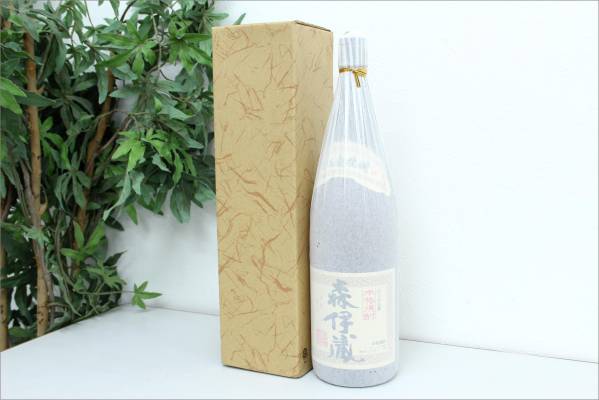 （久留米市） 【未開栓】 芋焼酎 さつま 森伊蔵 1800ml 25度 箱付き - リサイクルマートは現在冷蔵庫の買取、家具の買取強化中です！お気軽にお問い合わせください。