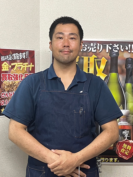 <small>リサイクルマート</small>原店店長